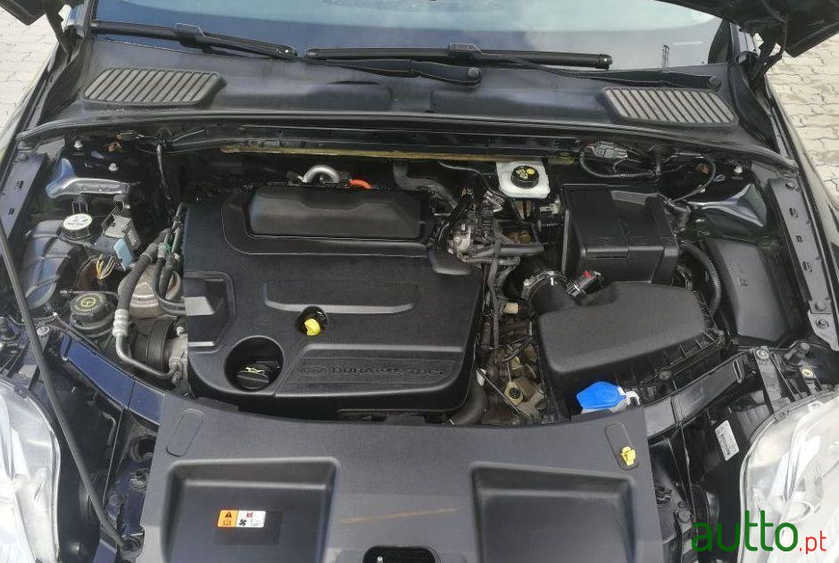 2011' Ford Mondeo Sw Titanium photo #2