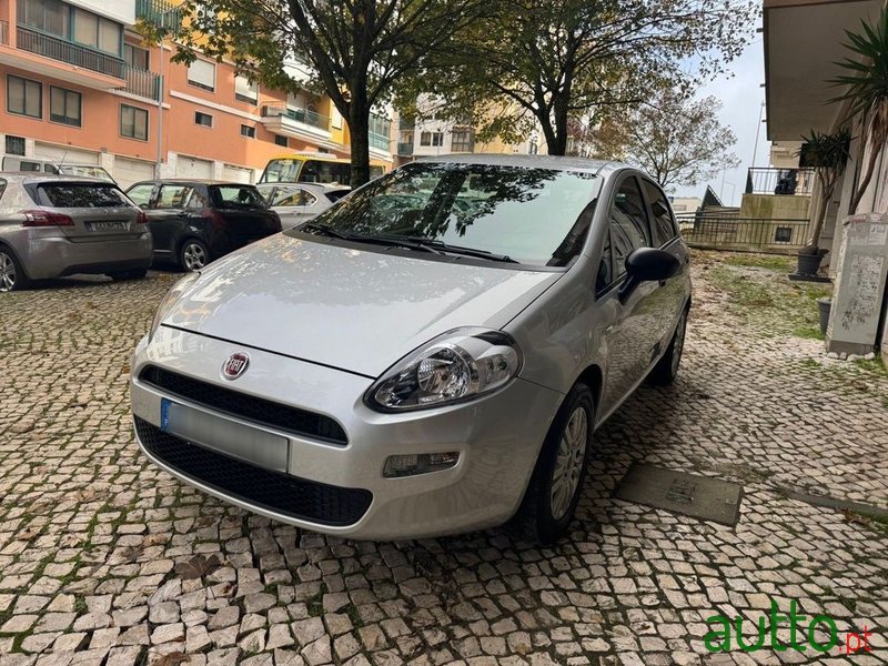 2018' Fiat Punto 1.2 Easy S&S photo #3