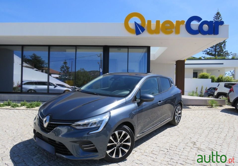 2020' Renault Clio photo #1
