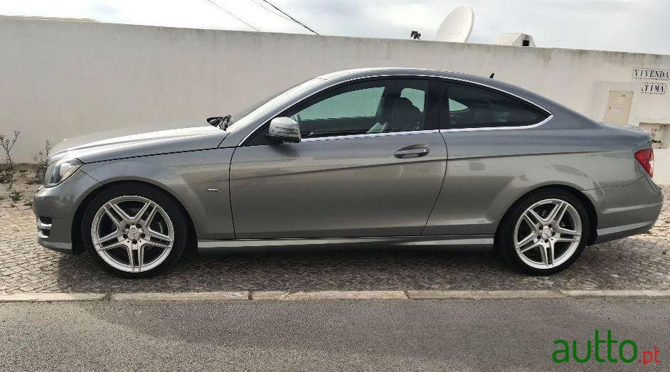 2011' Mercedes-Benz C-220 Auto Amg Nacional. photo #1