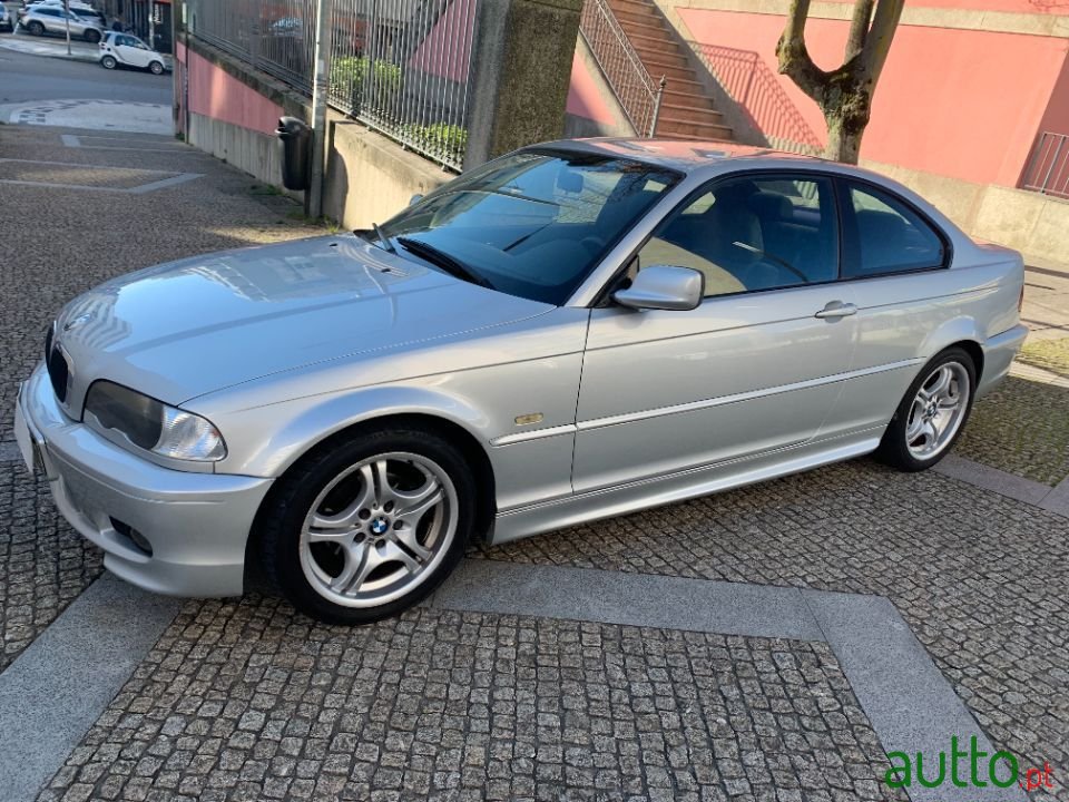 2001' BMW 316 photo #1