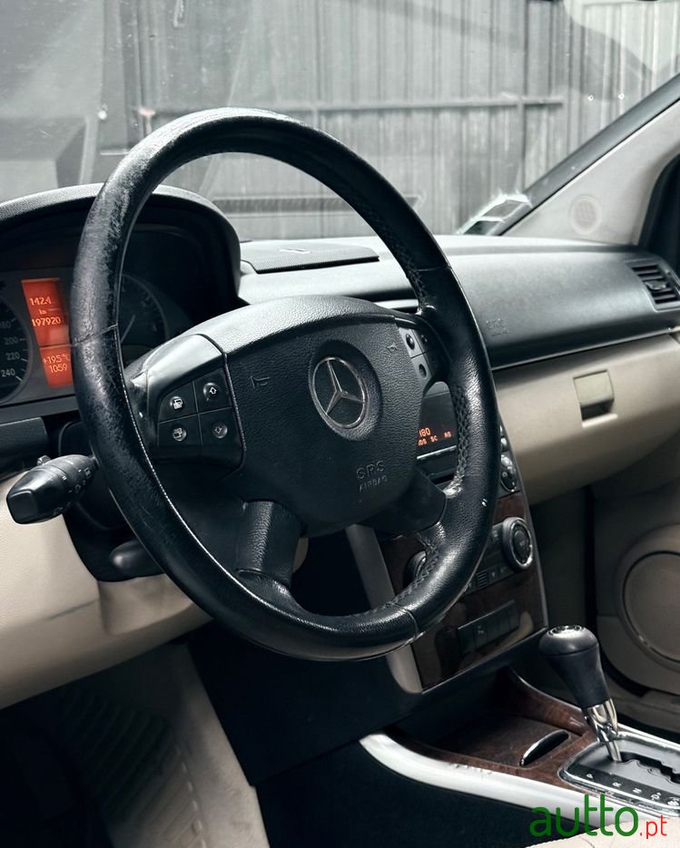 2009' Mercedes-Benz Classe B Autotronic photo #5