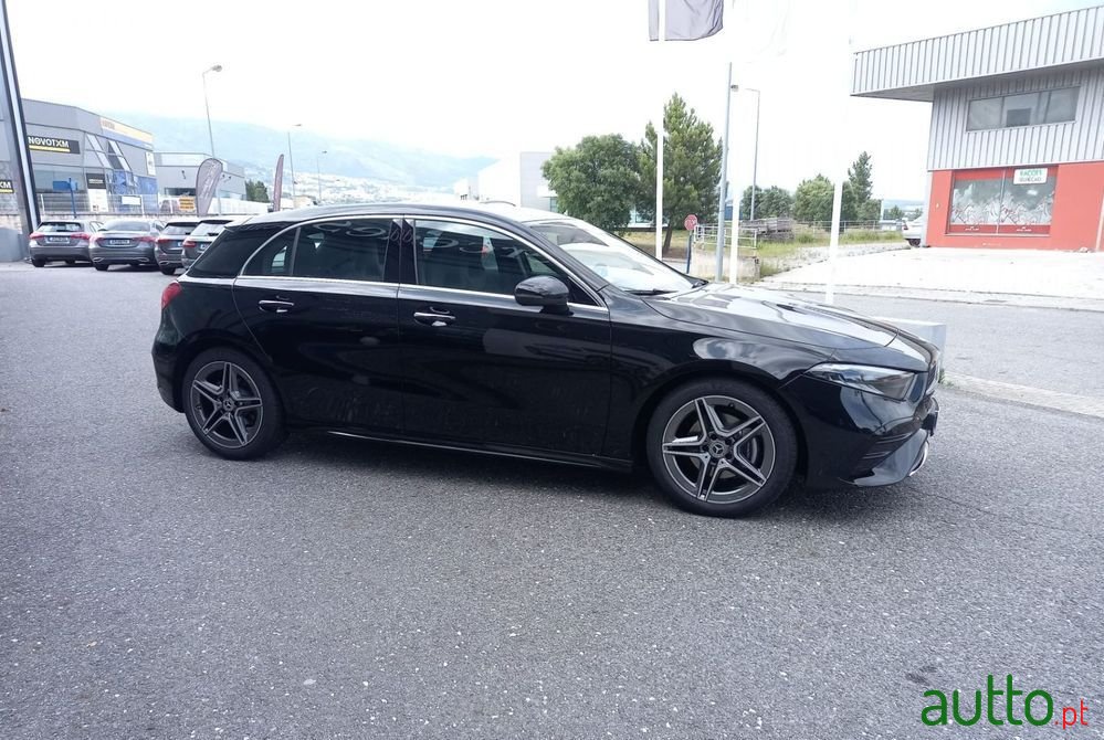 2023' Mercedes-Benz A 180 photo #2