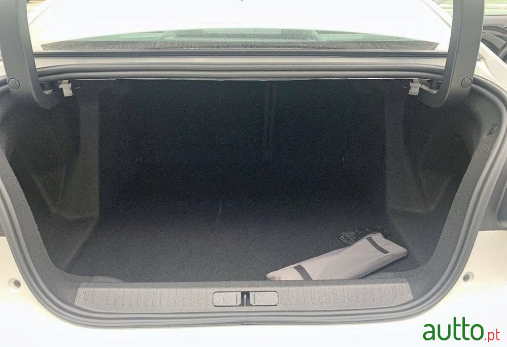 2024' Citroen C4 X 1.2 Puretech Plus Eat8 photo #6