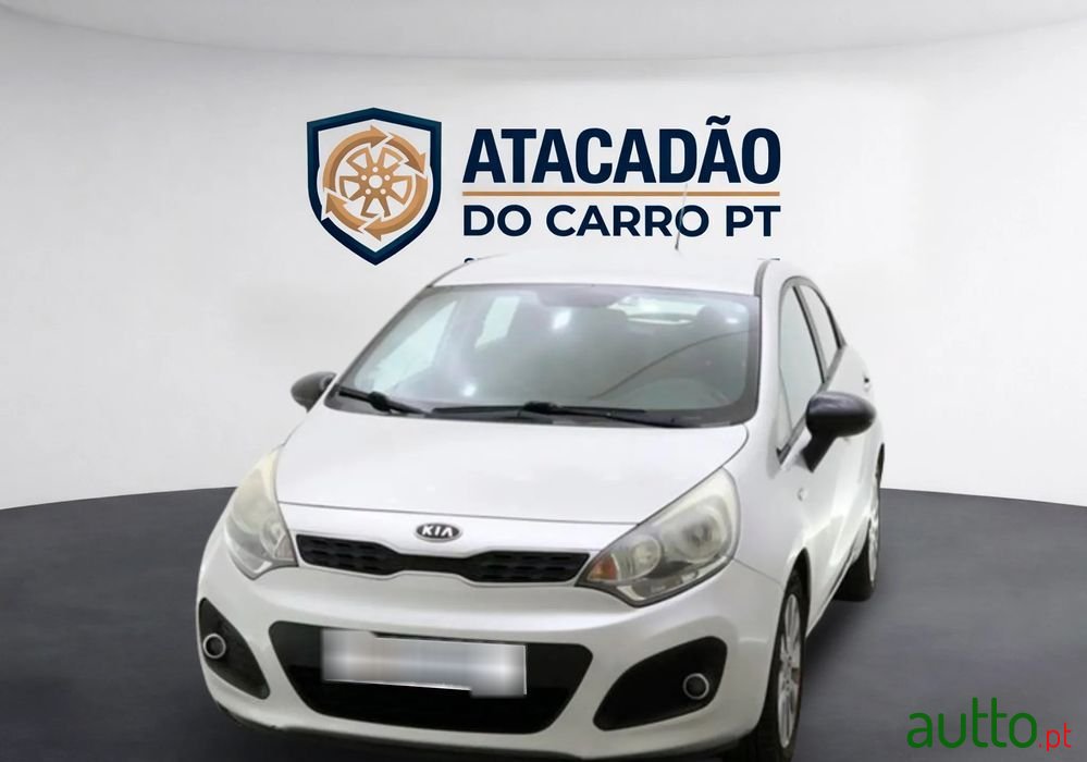 2012' Kia Rio photo #1