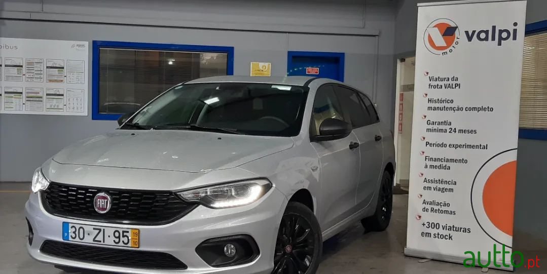 2019' Fiat Tipo Station Wagon photo #1