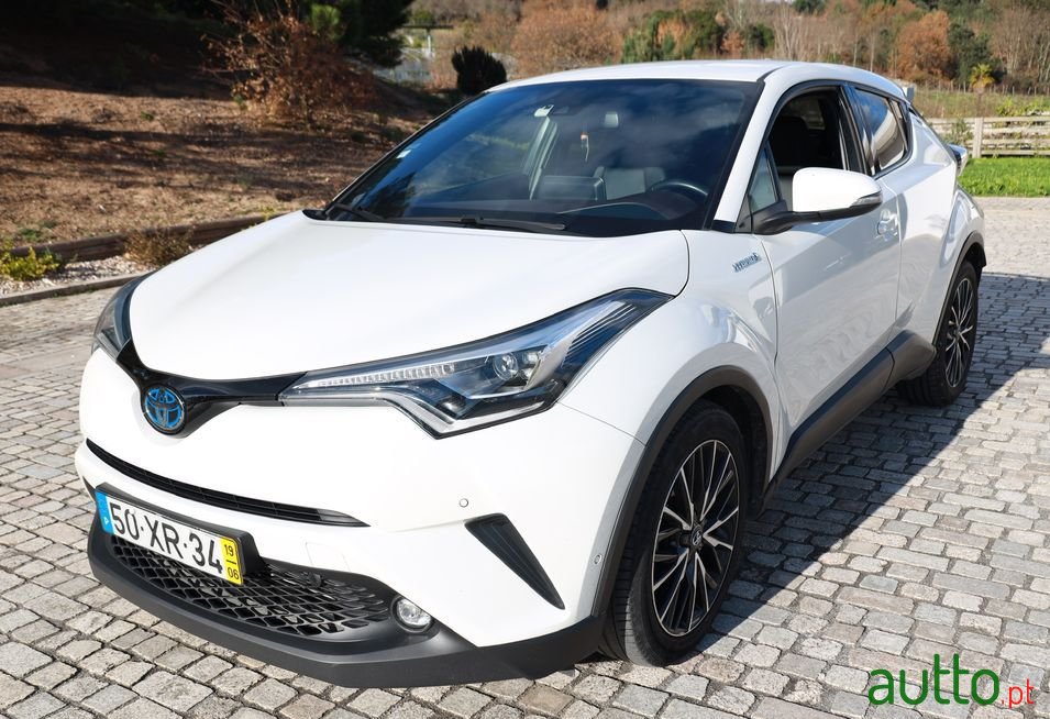 2019' Toyota C-Hr photo #4
