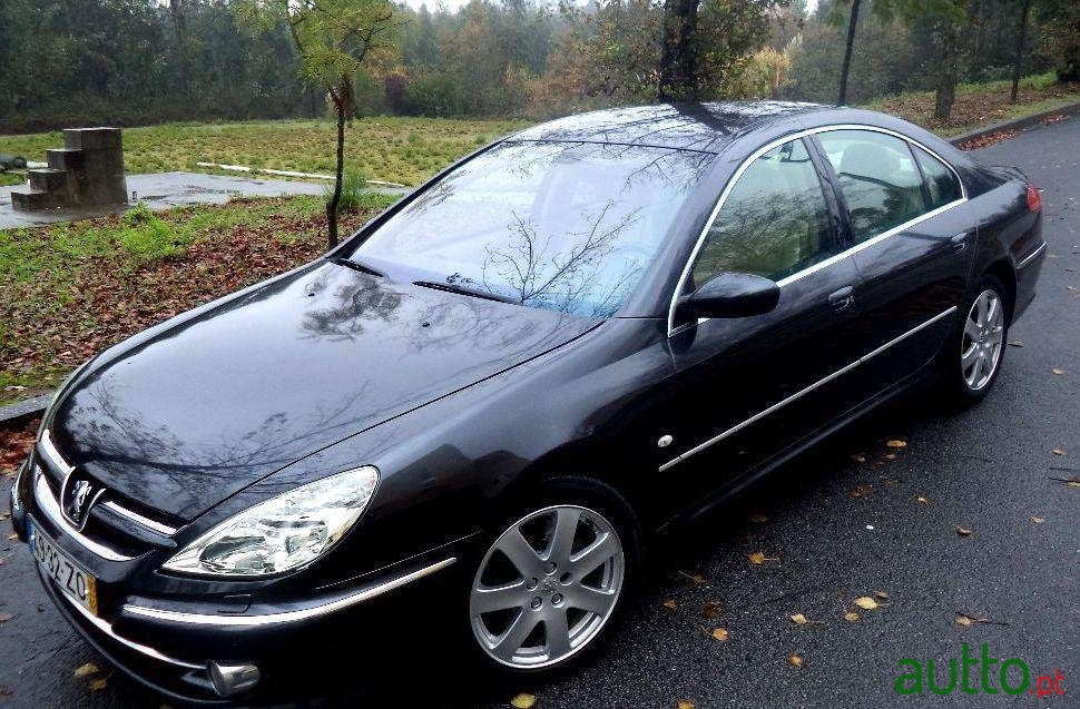 2005' Peugeot 607 2.7 Hdi Exclusive Aut photo #2