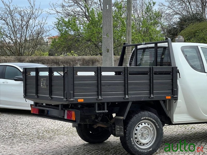 2015' Mitsubishi L200 photo #4