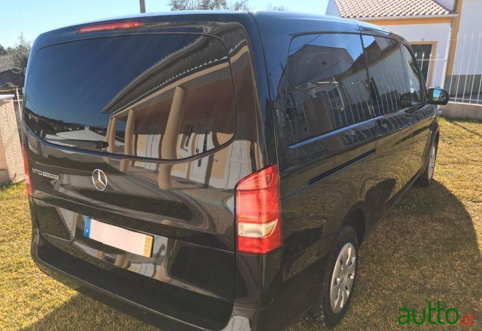 2017' Mercedes-Benz Vito Tourer photo #3