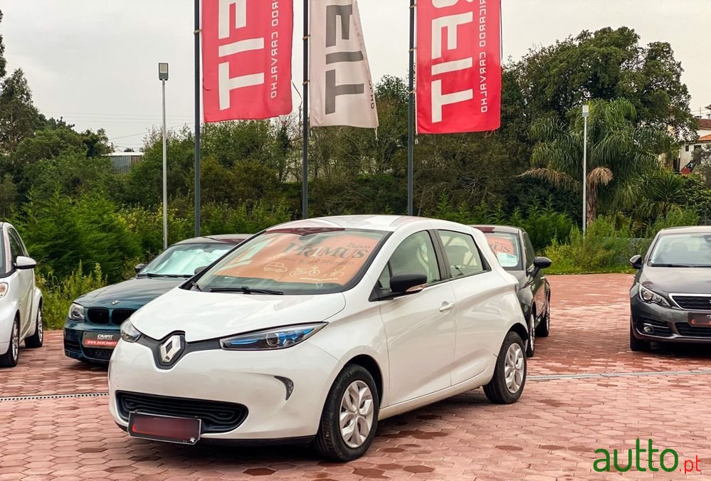 2019' Renault Zoe photo #1