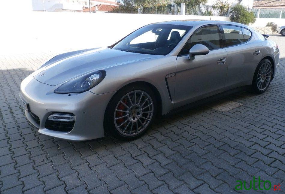 2012' Porsche Panamera 4 Gts Pdk photo #2