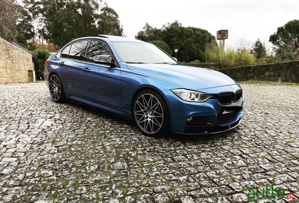 2013' BMW 328 photo #4