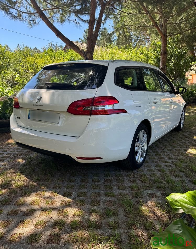 2019' Peugeot 308 Sw photo #6