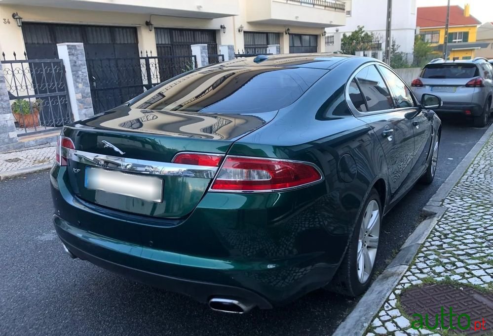 2008' Jaguar XF 3.0 V6 Luxury photo #4