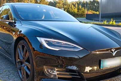 2018' Tesla Model S