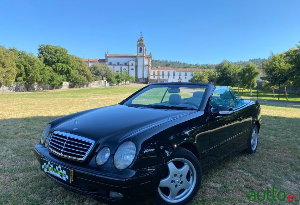 2001' Mercedes-Benz Clk-200 photo #1