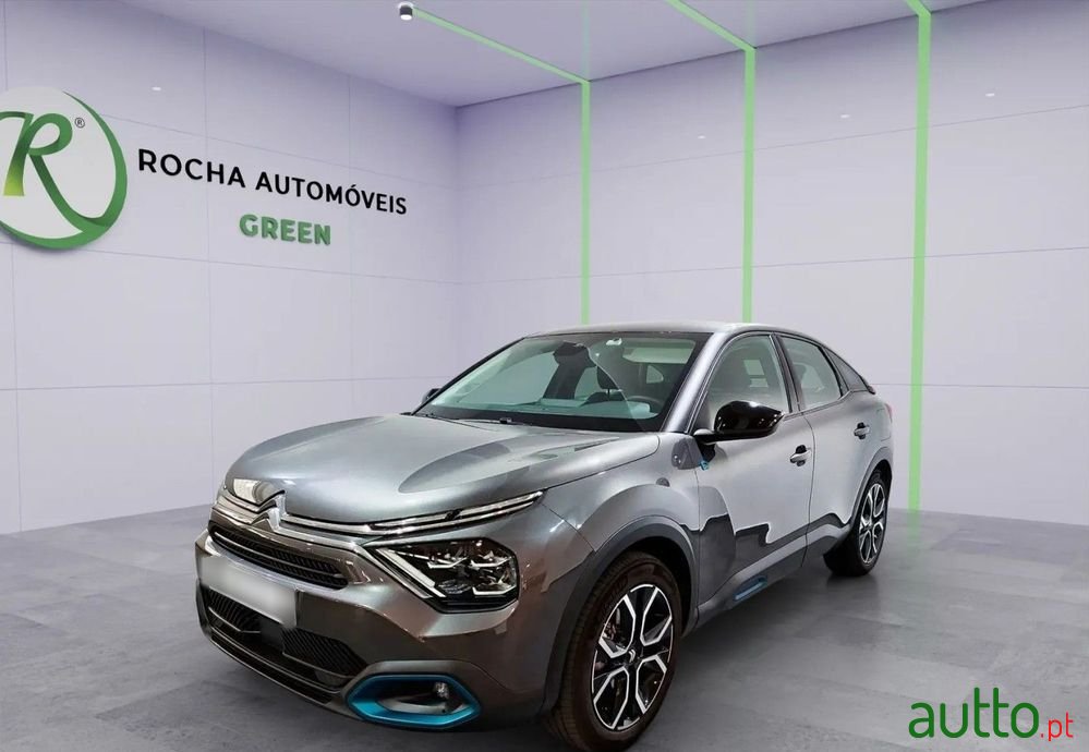 2023' Citroen E-C4 Feel photo #1