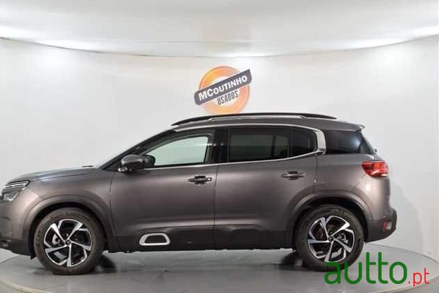 2019' Citroen C5 Aircross photo #3