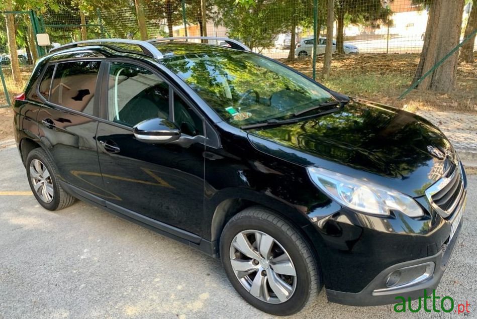 2013' Peugeot 2008 photo #5