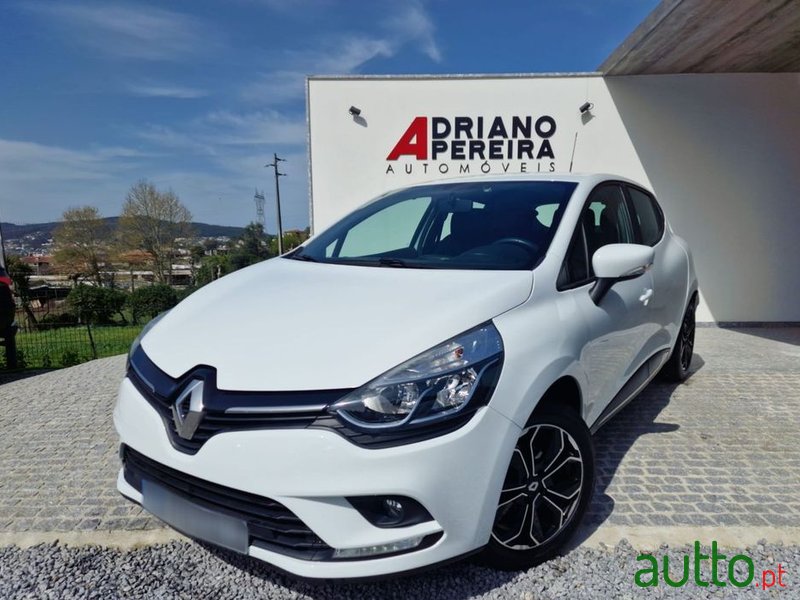 2017' Renault Clio 1.5 Dci Limited photo #1