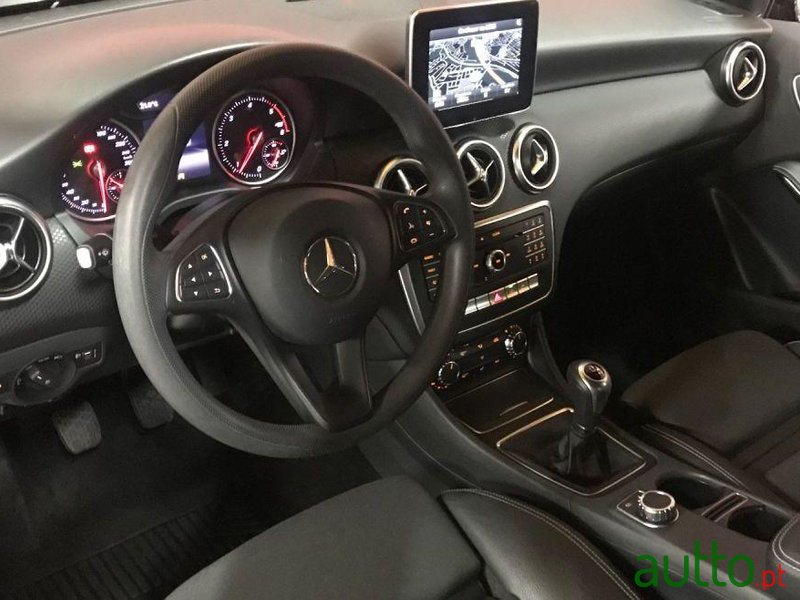 2016' Mercedes-Benz A-180 Cdi Style Navi photo #1