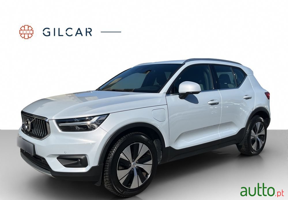 2020' Volvo Xc 40 photo #1