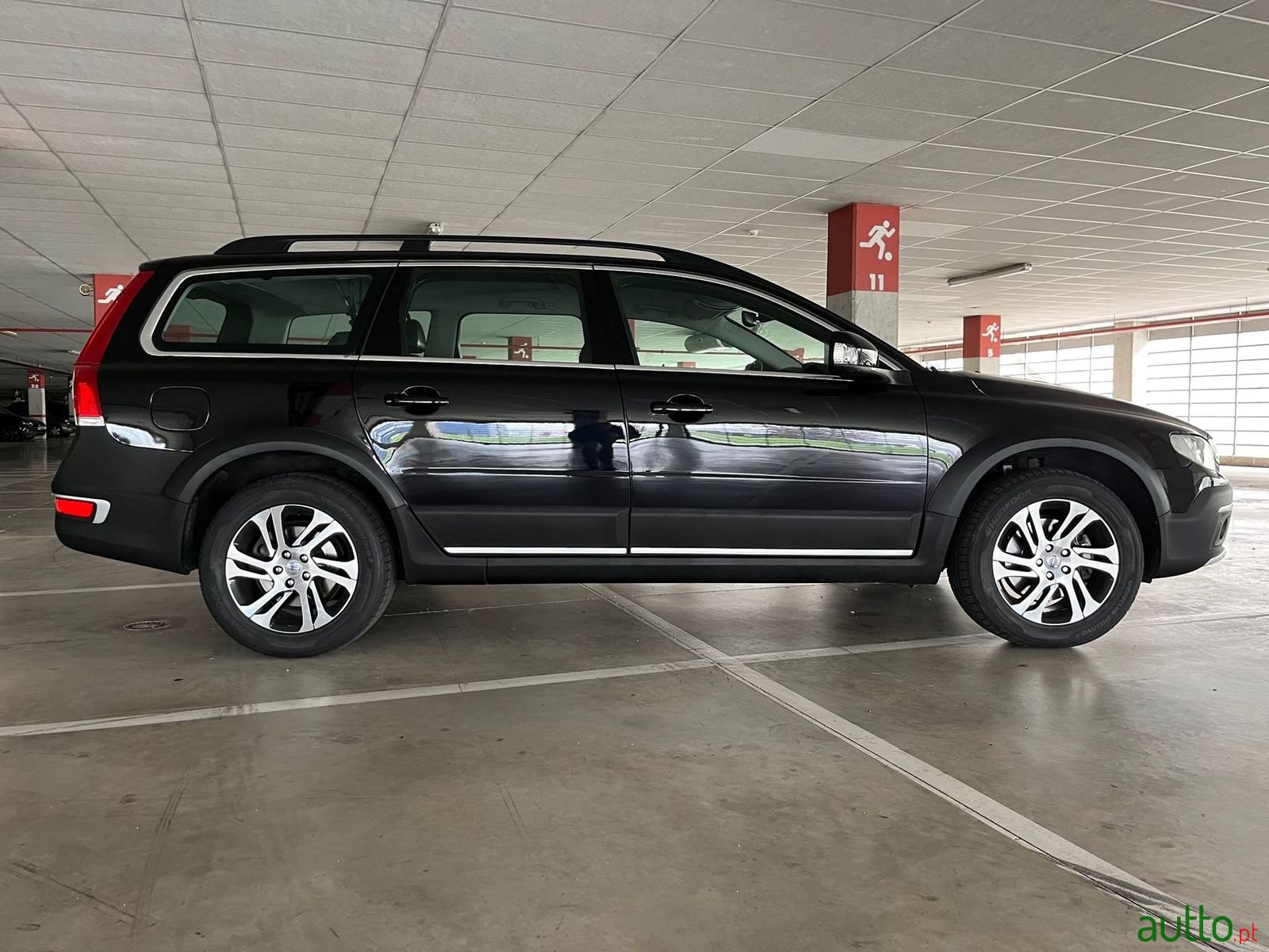 2014' Volvo Xc-70 photo #2