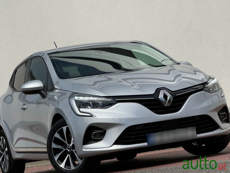 2020' Renault Clio 1.5 Blue Dci Intens photo #1