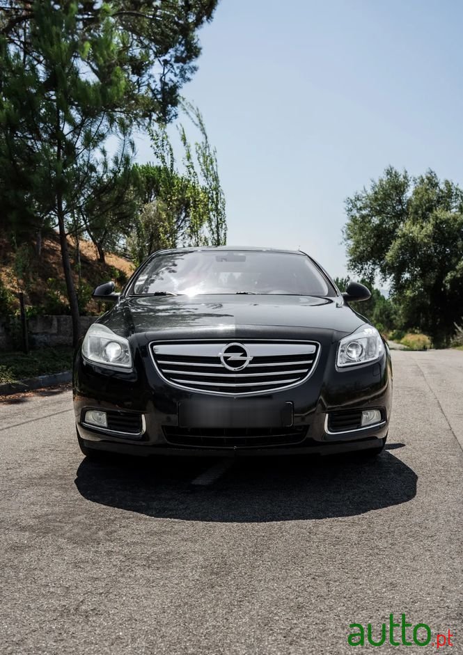 2011' Opel Insignia 2.0 Cdti Edition Ecoflex photo #5