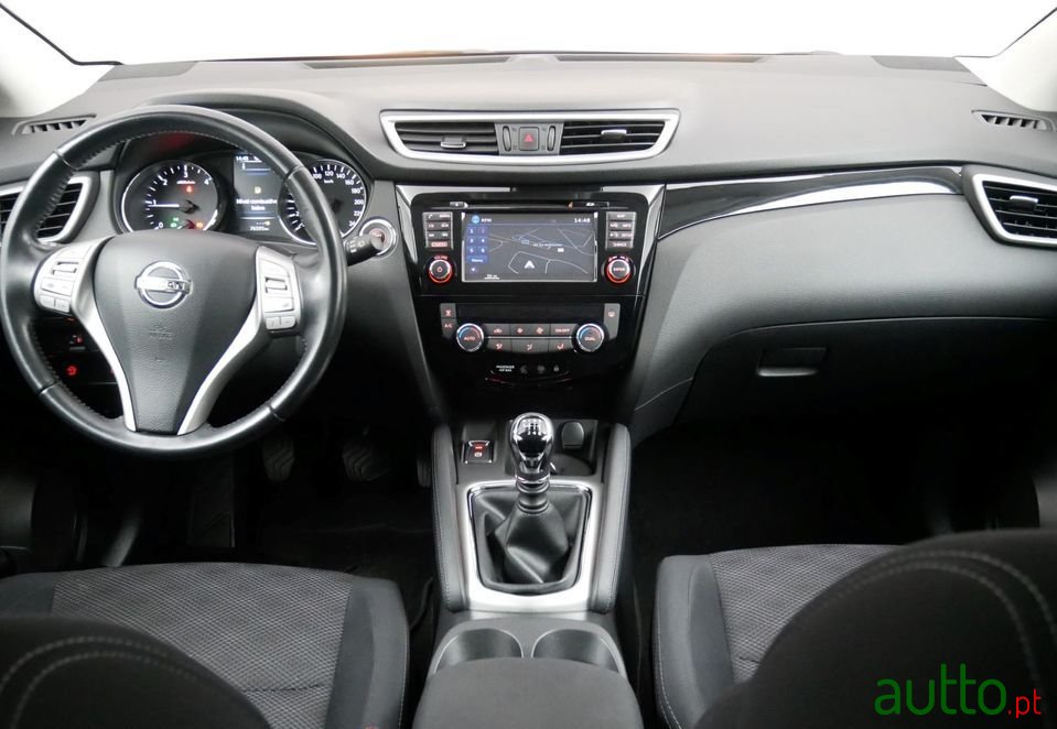 2017' Nissan Qashqai photo #6