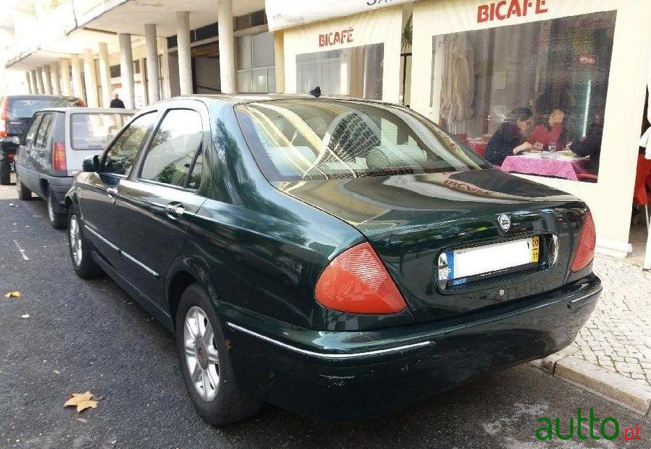 2000' Lancia Lybra 839 photo #1