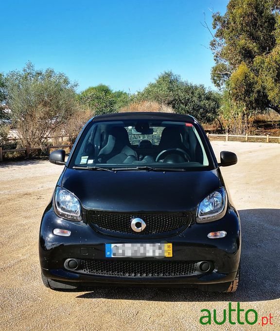 2016' Smart Fortwo photo #2