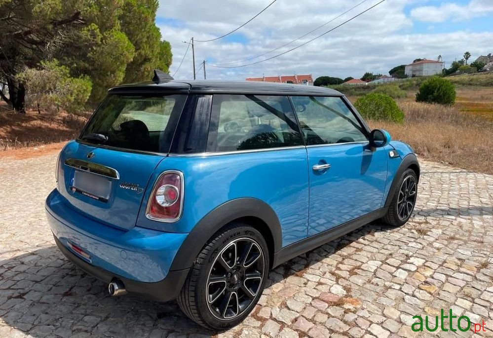 2012' MINI Cooper D 3 Portas photo #4