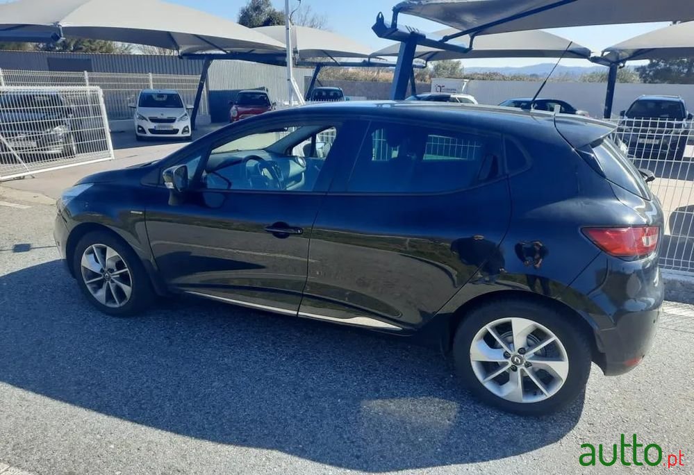 2017' Renault Clio photo #3