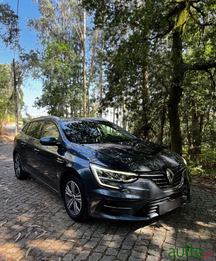 2022' Renault Mégane Sport Tourer photo #4