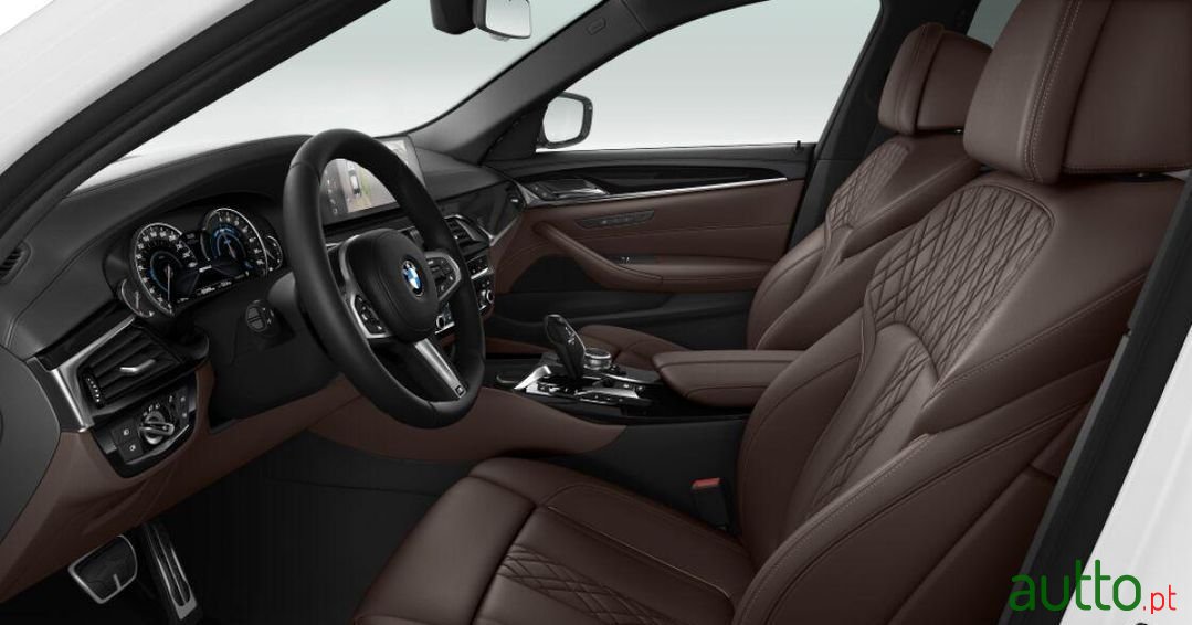 2019' BMW 530 photo #4