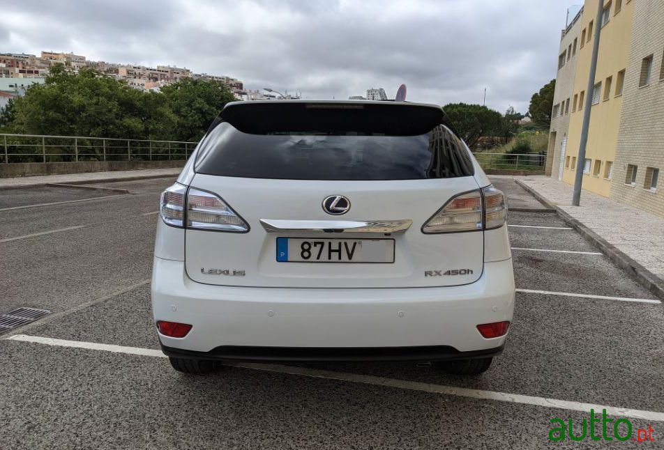 2009' Lexus Rx-450H photo #6