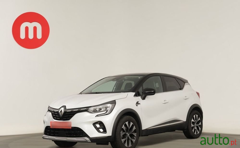 2022' Renault Captur photo #2