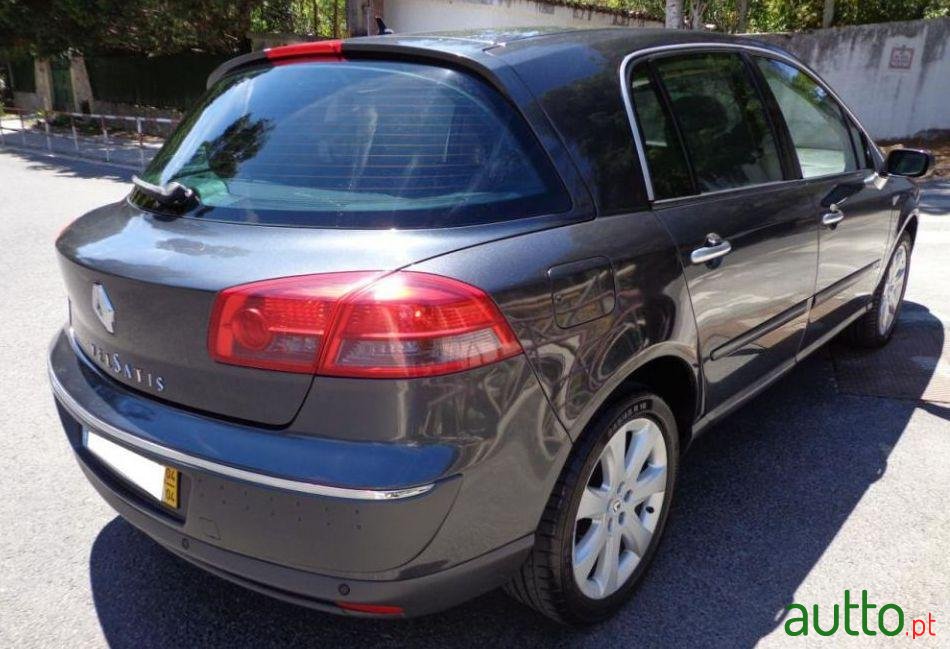 2004' Renault Vel Satis 2.2 Dci Initiale photo #2