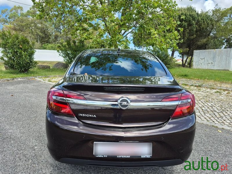 2016' Opel Insignia photo #6