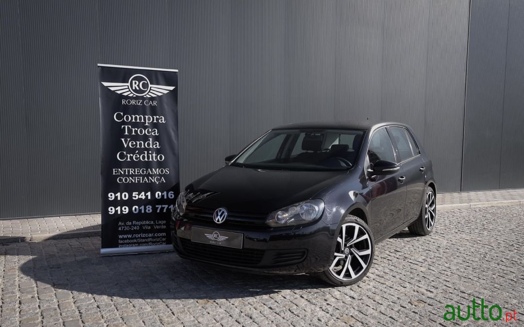 2012' Volkswagen Golf photo #1