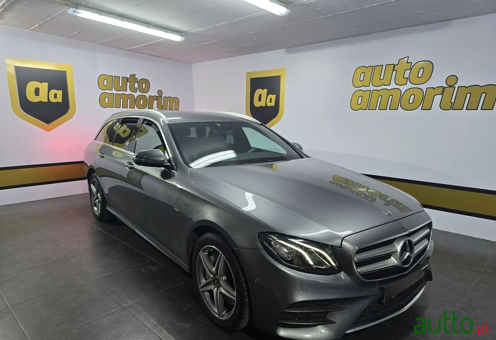 2019' Mercedes-Benz Classe E photo #1