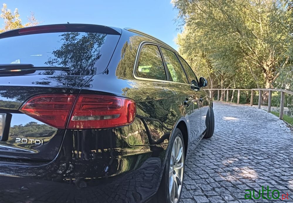 2009' Audi A4 Avant photo #5