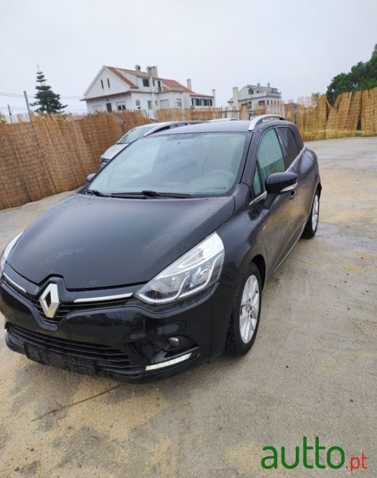 2018' Renault Clio photo #3