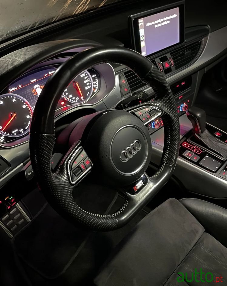 2015' Audi A6 Avant photo #4