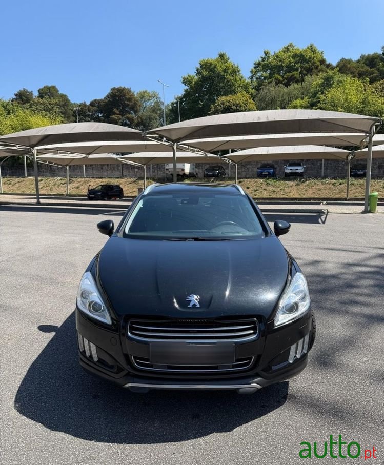 2012' Peugeot 508 RXH photo #2