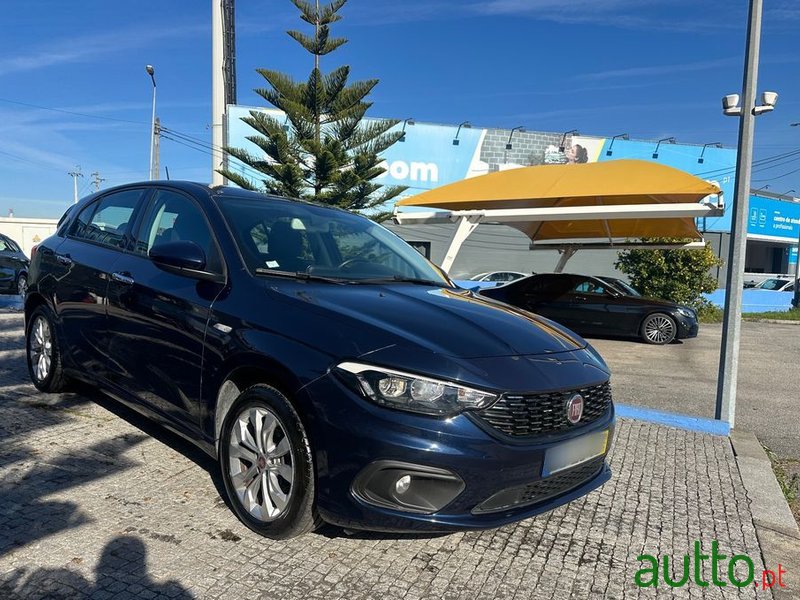2019' Fiat Tipo 1.3 M-Jet Lounge photo #3