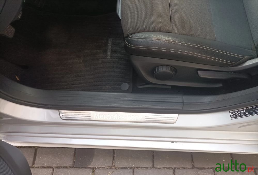 2016' Mercedes-Benz A 180 photo #4