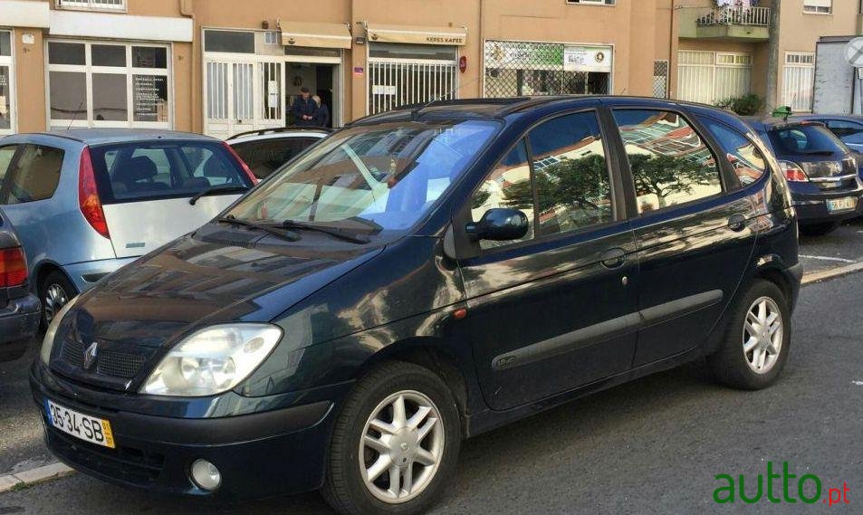 2001' Renault Scenic 1,9 Dci photo #2